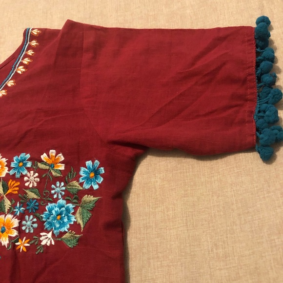 2 Piece Pakistani Maroon Kurta & Trouser Floral Embroidery & Pompom Borders - Picture 5 of 10